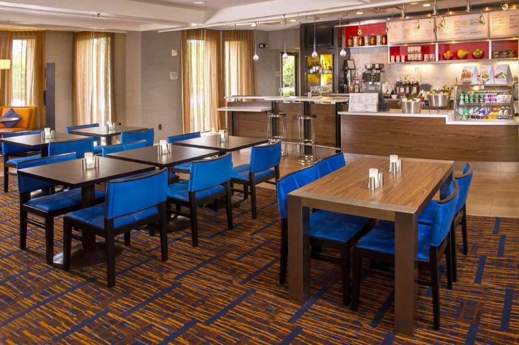 Sonesta Select Durham Research Triangle Park Hotel Bagian luar foto